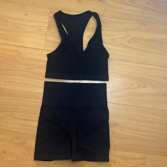 TNA Other - TNA matching Ribbed workout set size XS